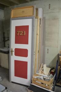 Porte à porte.